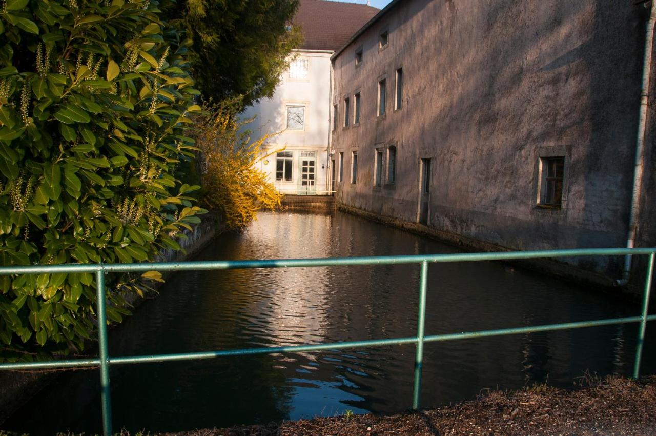 Pouilly-sur-Vingeanne Chambre Independante Dans Le Moulin מראה חיצוני תמונה